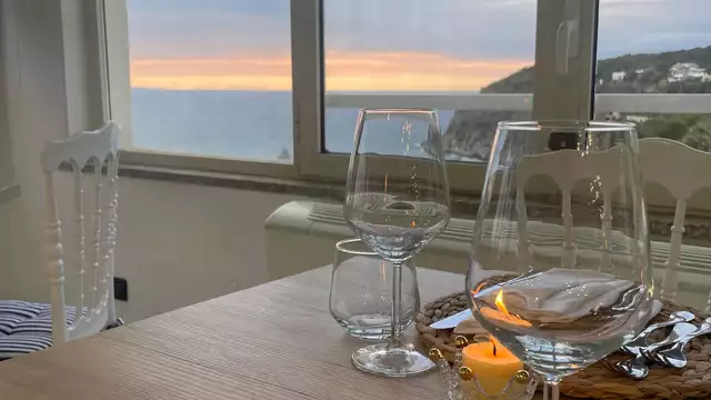 Vakantieverblijf in Ischia voor twee personen met halfpension