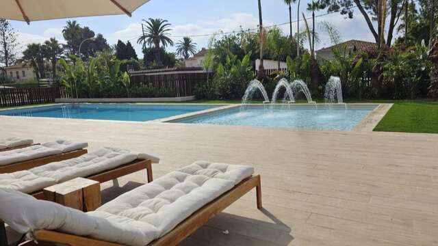 Escapade gastronomique avec spa dans une suite luxueuse en bord de mer