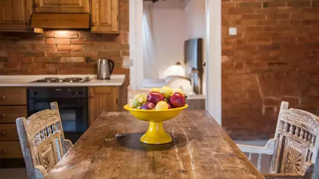 Vakantie in Toscane in een typisch landhuis met zwembad