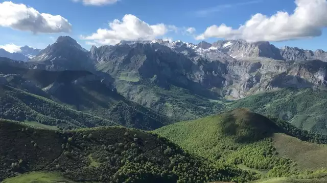 Du jardin à l'assiette avec bière artisanale "Remoña" et dîner  depuis les Pics d'Europe