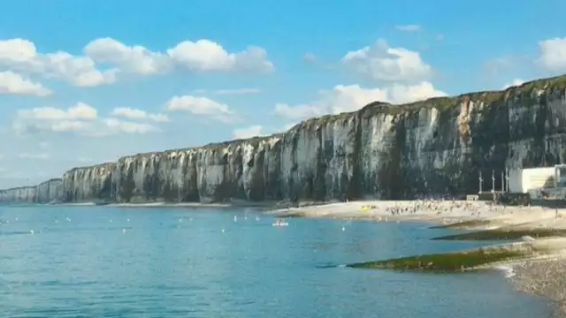 Séjour avec petits déjeuners, à 300m de la plage