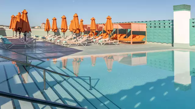 Fuga in un 4 stelle con mezza pensione e accesso alla zona relax sulla spiaggia di Fuengirola