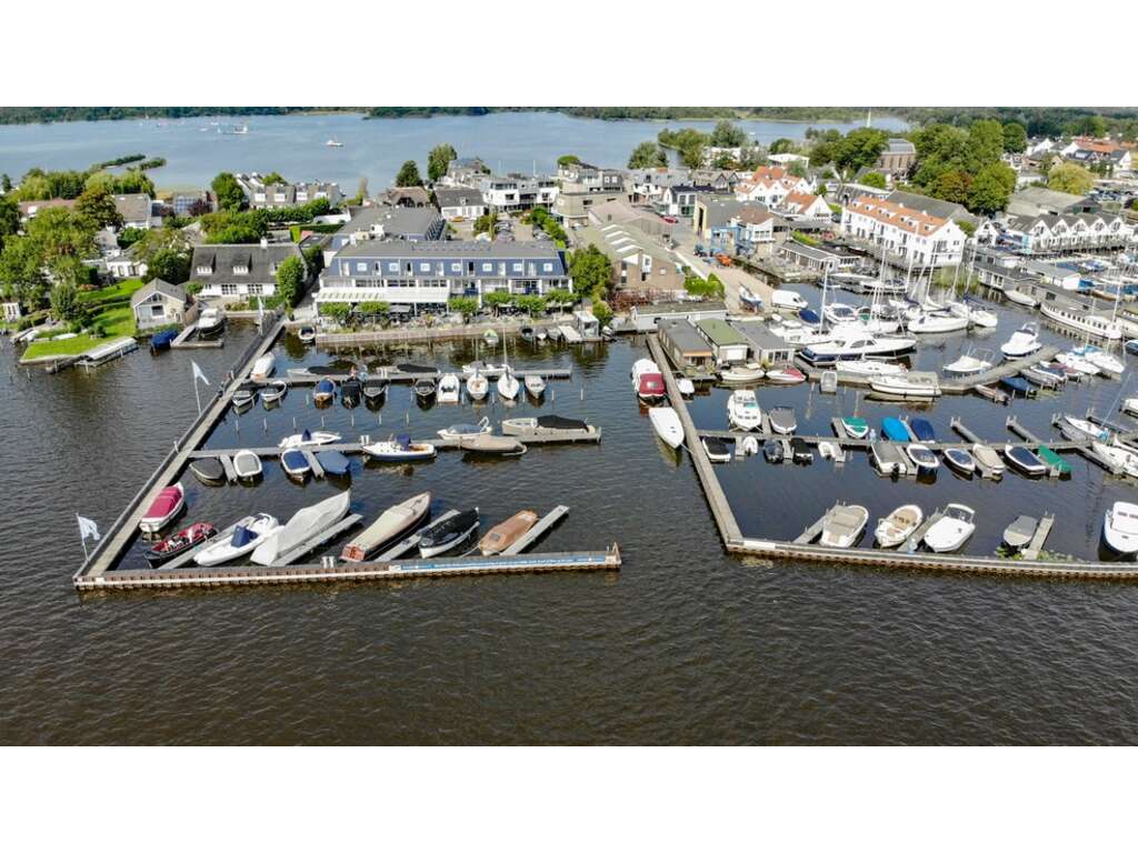 Plaisirs raffinés aux lacs de Loosdrecht & visite du Keukenhof - 4* - 15