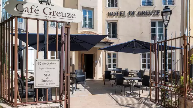 La Demeure Chateaux Hotel de Greuze