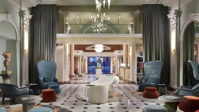 Estancia en el corazón de Roma en un hotel de autor.