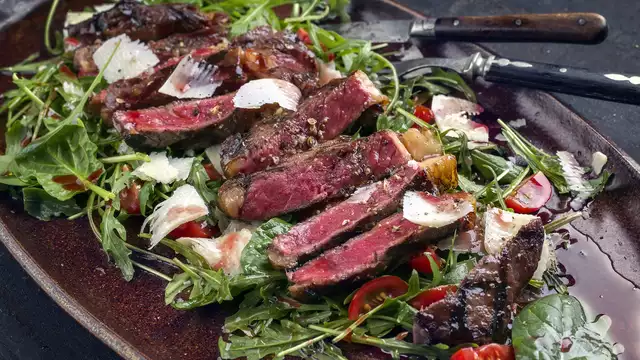 Cena e relax nelle vicinanze del Lago di Garda, in camera comfort