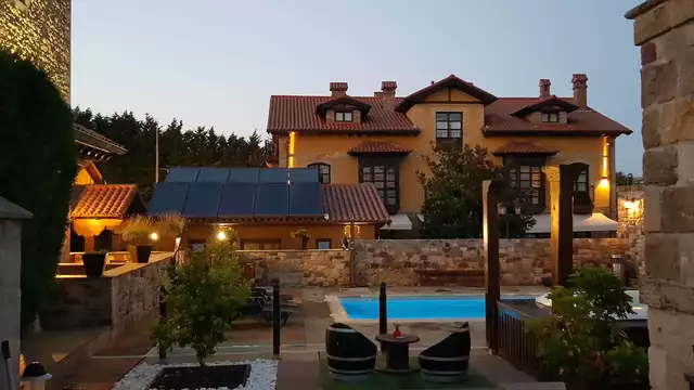 Uitje in een superior kamer met bubbelbad in Santillana del Mar