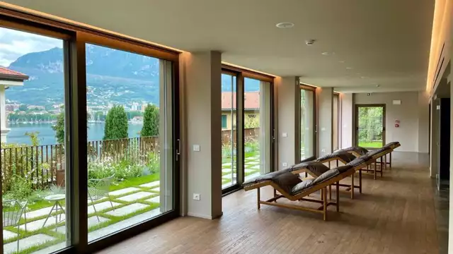 Soggiorno con cena degustazione affacciati sul Lago di Como