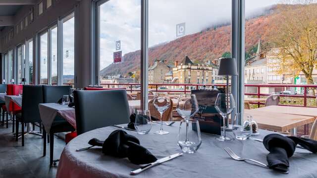 Logis Hotel Central Hotel Spa