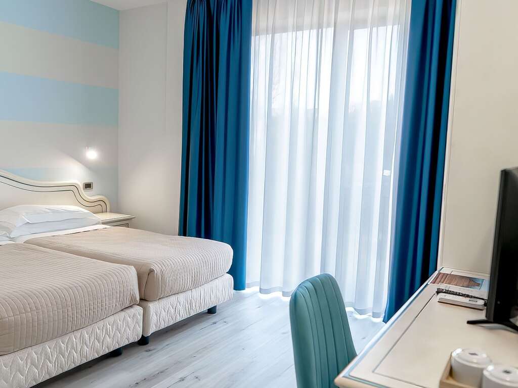 AHG Riva Del Sole Hotel - Adults Only - Week-end sur le lac de Garde avec spa et dîner (2nuits) - 4* - 32