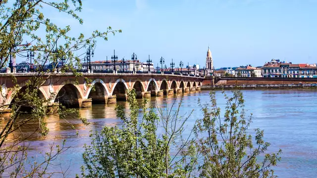 Tripje naar Bordeaux met de City Pass inbegrepen.