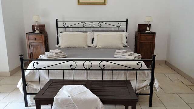 chambre double supérieure vue cour