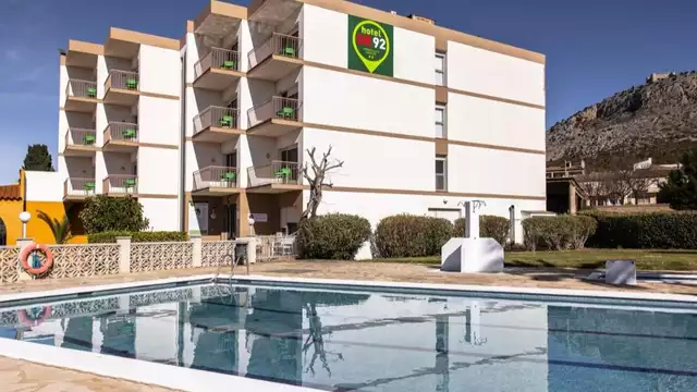 Descubre Torroella de Montgrí a tu aire
