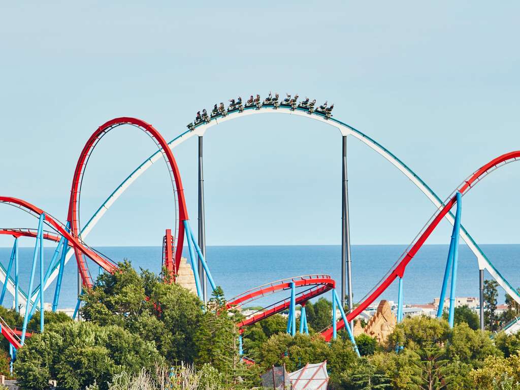 Un Plan En Famille! Entrées À Portaventura Park Avec Hôtel À Salou, Demi-pension Et Spa - 4* (ref 16975)