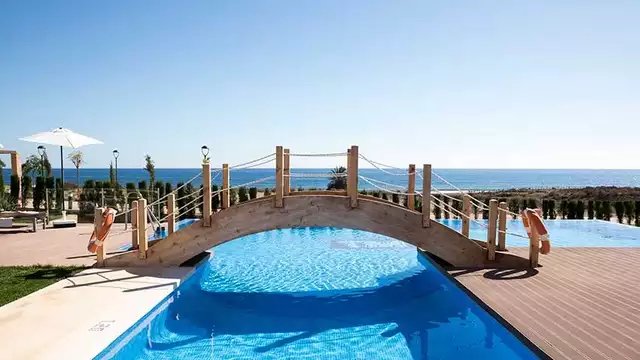 Vakantie in appartementen voor maximaal 4 personen in Almería, op 50 meter van het strand.