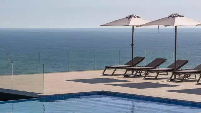 Escapada en un faro de la costa gallega, ideal para visitar Baiona