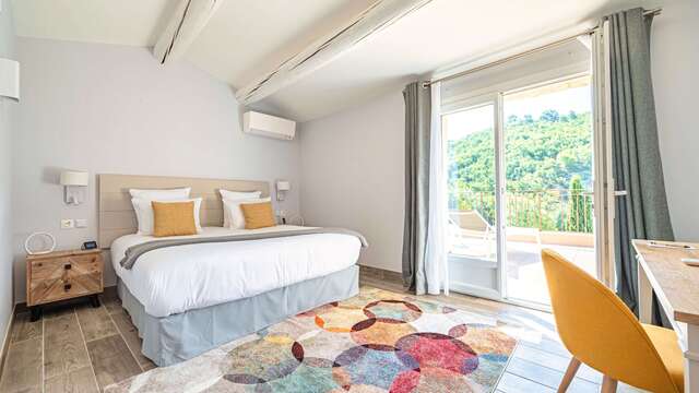 Sejour luxueux dans le Luberon avec SPA Golf