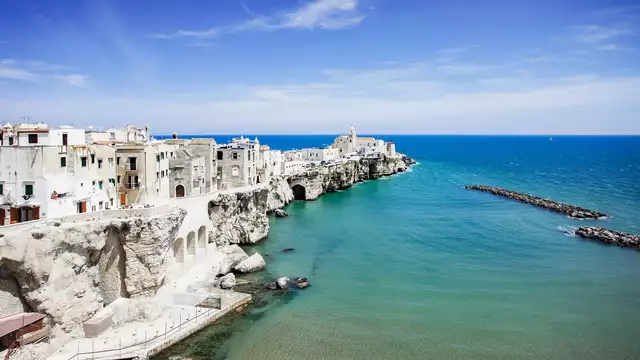 Vacances dans les Pouilles à Vieste, dans un appartement, jusqu'à 5 adultes avec petit déjeuner