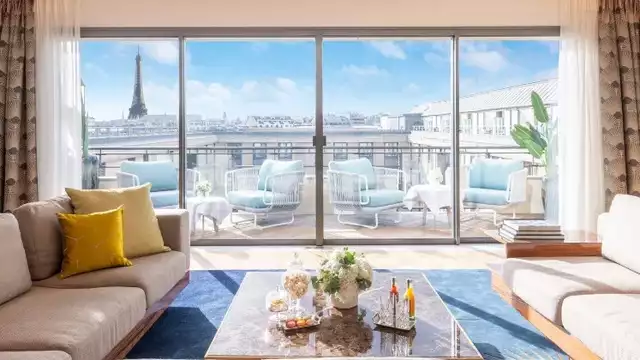 Lujo en Paris en un hotel de coleccion