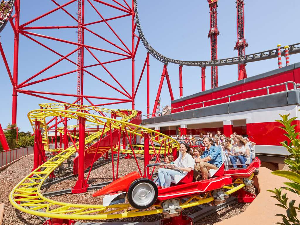 Hôtel 4* à Salou avec petit-déjeuner et entrées pour Portaventura Park ! - 4* - 32