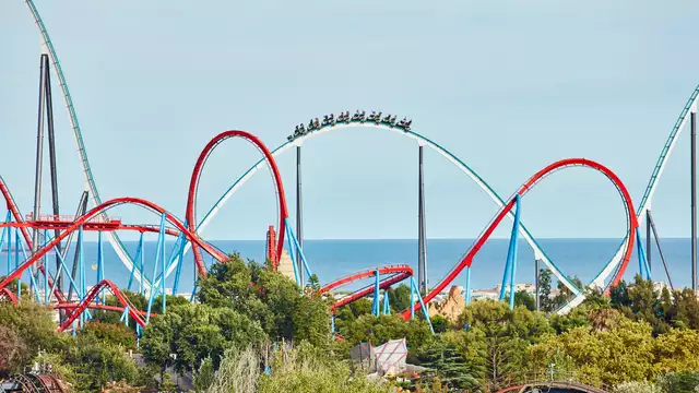 Avventura in famiglia: con biglietti per PortAventura Park e Ferrari Land