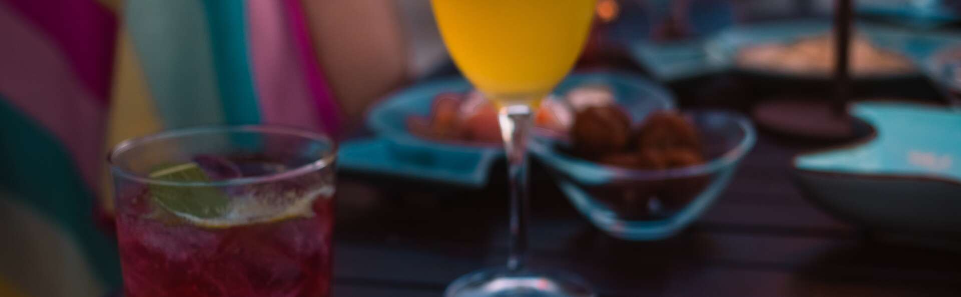 Offre dans les Pouilles en chambre supérieure, jacuzzi et apéritif sur la terrasse vue mer