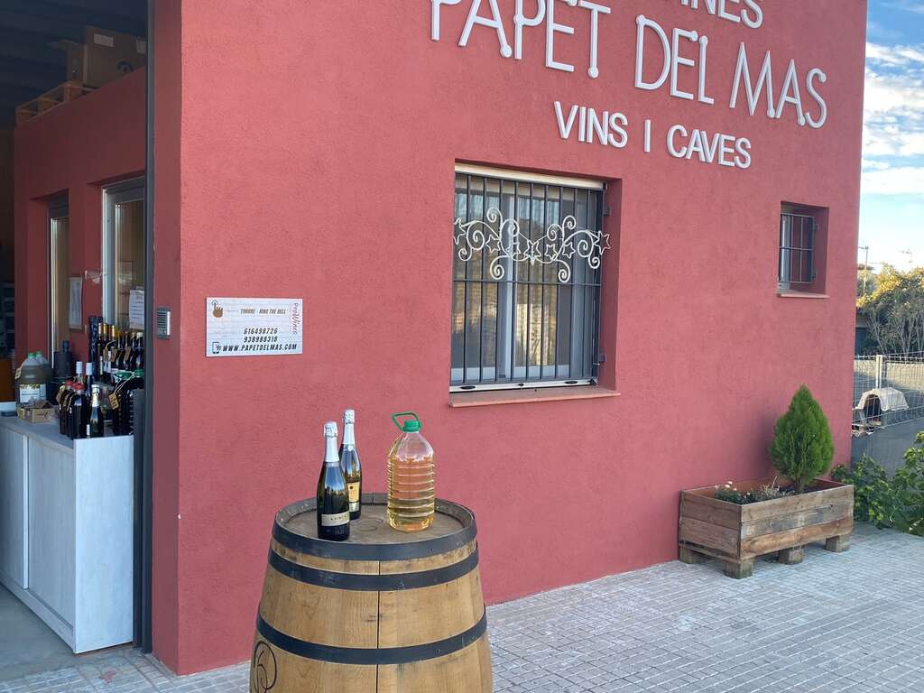Week-end Avec Visite De La Cave Torres Avec Dégustation De Vins Et Fromages - 3* (ref 9529)