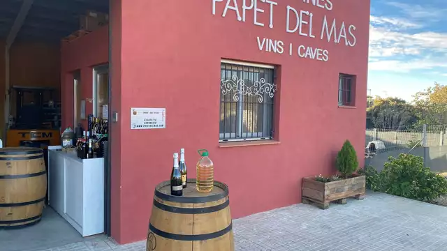 Weekend met een cursus over wijnbouw, een bezoek aan een wijnboerderij en wijnproeverij in Catalonië