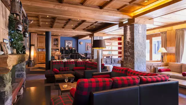 Découvrez la cuisine savoyarde pendant votre séjour dans les Alpes