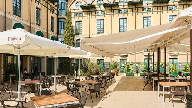 Spa et bouteille de vin pour profiter de Laguardia en couple