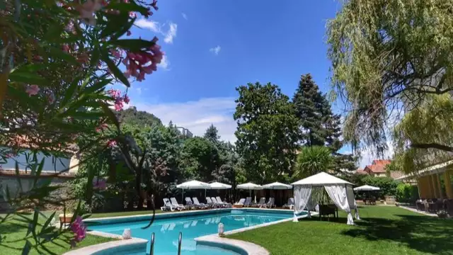 Vacanze in Veneto, in hotel con piscina esterna e con aperitivo incluso