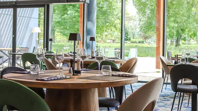 Séjour en famille avec dîner à Divonne-les-Bains