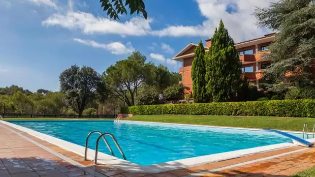 Escapada a Montserrat y visita a una finca donde se cultiva trigo