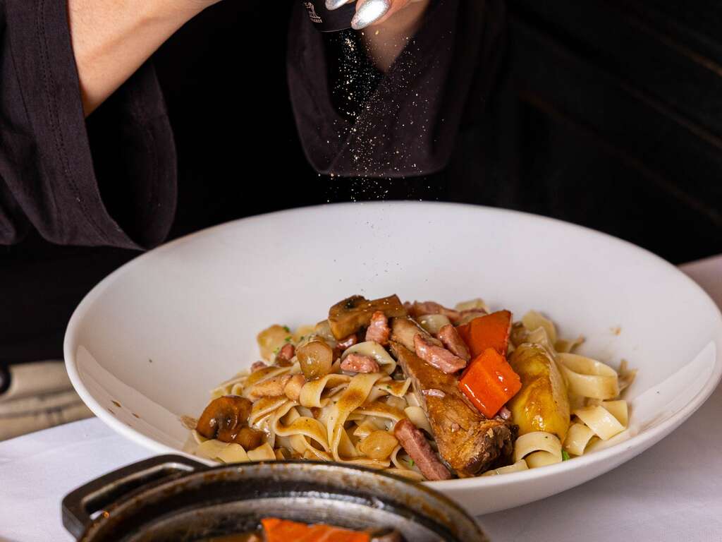 Séjour avec dîner dans un bistrot français - 4* - 34