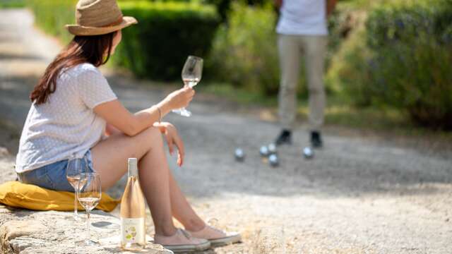 Accès au terrain de pétanque