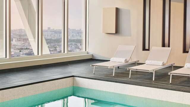 accesso alla piscina coperta