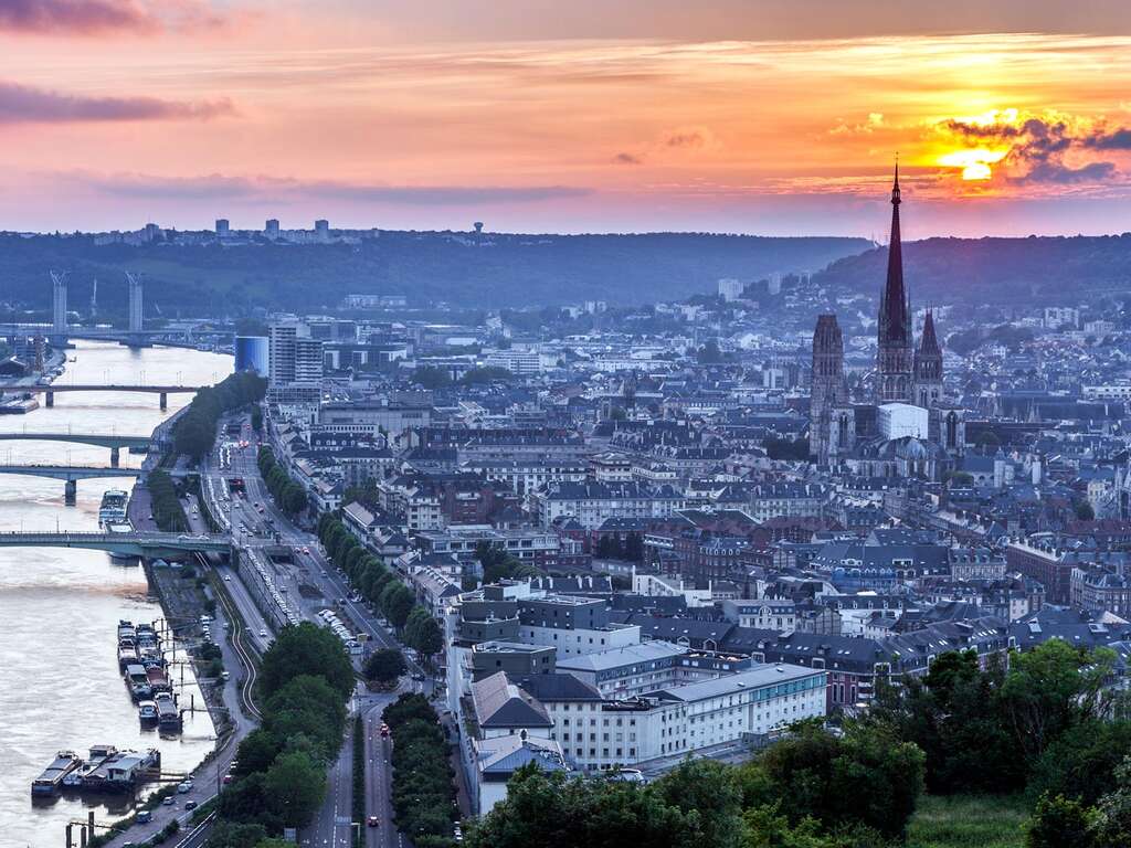 Séjour dans le centre ville de Rouen, parking et verre de bienvenue offert - 3* - image 8