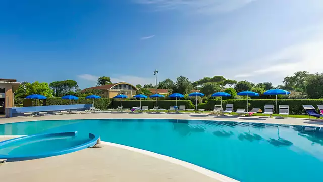 Vacances au bord de la mer en Toscane dans une chambre supérieure avec petit-déjeuner