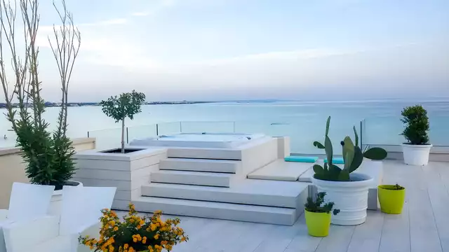 Estancia en la playa en Torre Lapillo, Apulia, en apartamento para 2