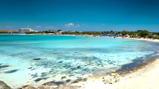Estancia en la playa en Torre Lapillo, Apulia, en apartamento para 2