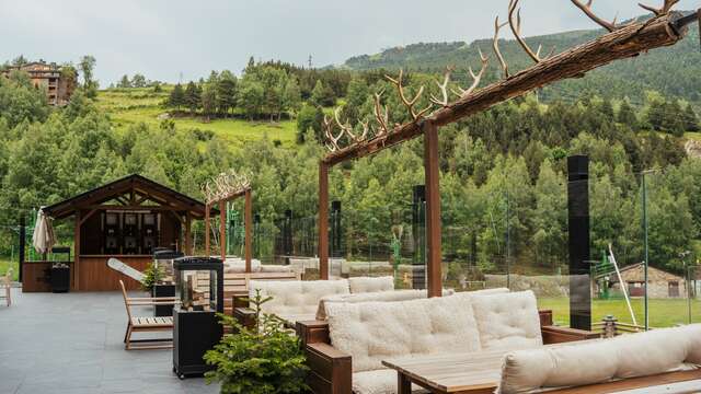 Découvrez la cuisine andorrane : Avec spa et dîner dans un hôtel 5 étoiles