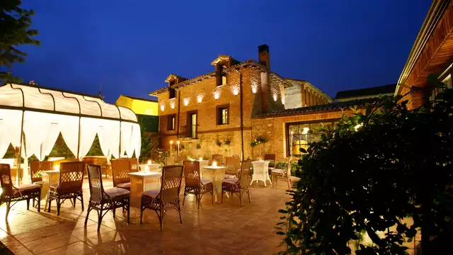 Estancia en un palacete de La Rioja con desayuno incluido