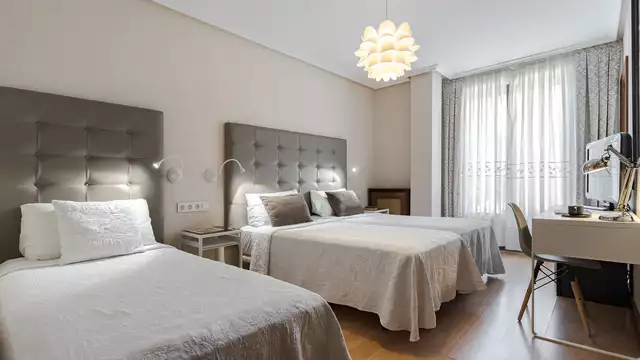 Escapada cerca del casco antiguo de Salamanca en habitación triple