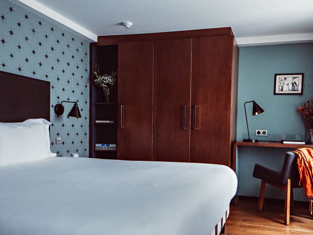 Séjour à l'abri des regards avec chambre Art Déco à Paris - 4* - 22