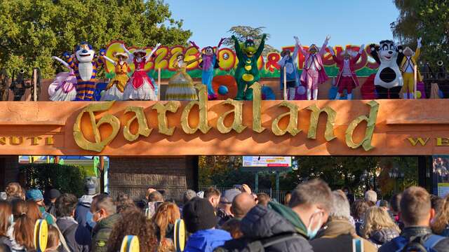 1 Entrée au parc d'attractions Gardaland pour 2 adultes