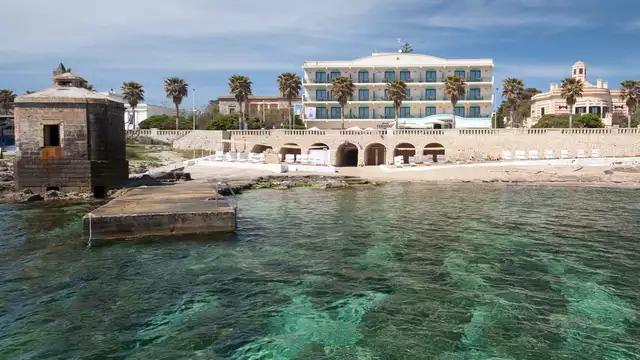Vacaciones en la playa de Santa Maria di Leuca, Apulia, con piscina y acceso a la playa