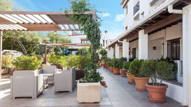Hotel Alcadima