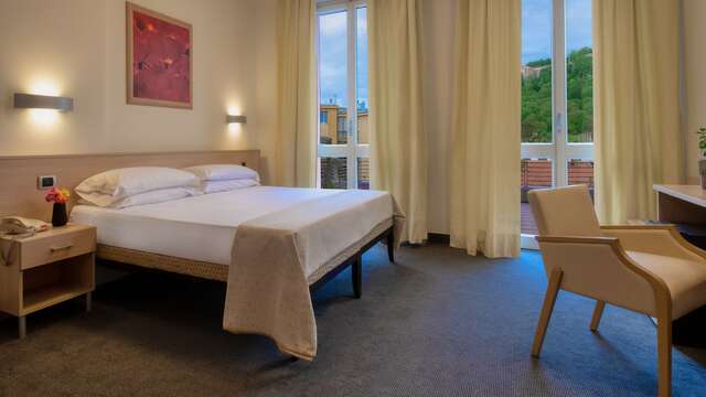 chambre triple supérieure 
