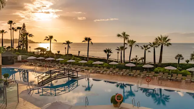 Détente en famille en demi-pension dans un 5* avec thalasso