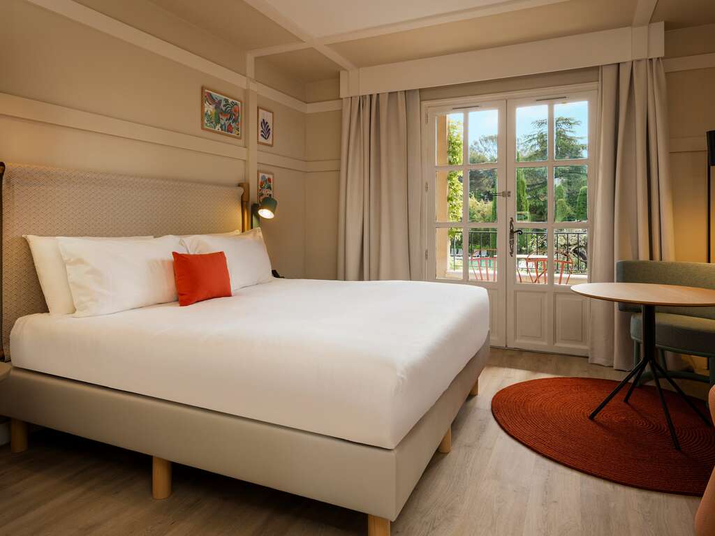 Parenthèse provençale avec piscine à Mougins - 4* - 21